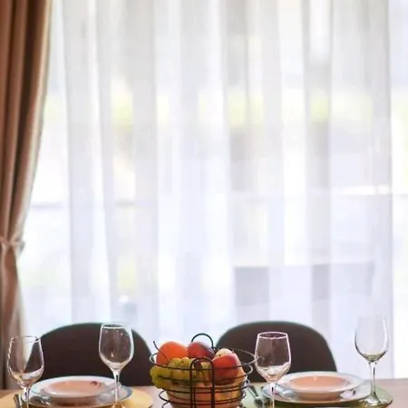 Alezzi Eda S Apartmán *