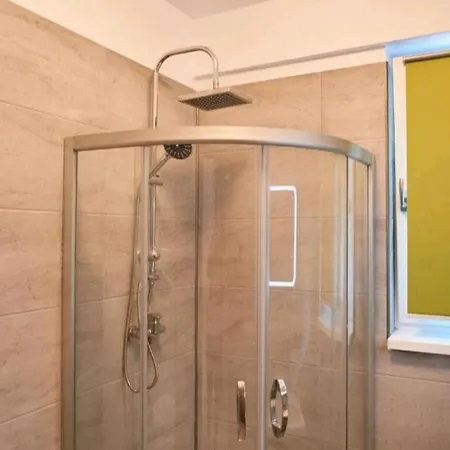 Alezzi Eda S Năvodari